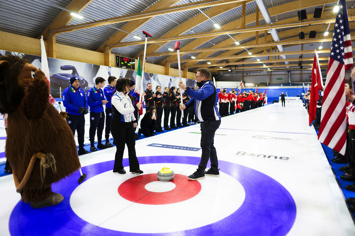 The official opening stone of the championships © World Curling / Stephen Fisher